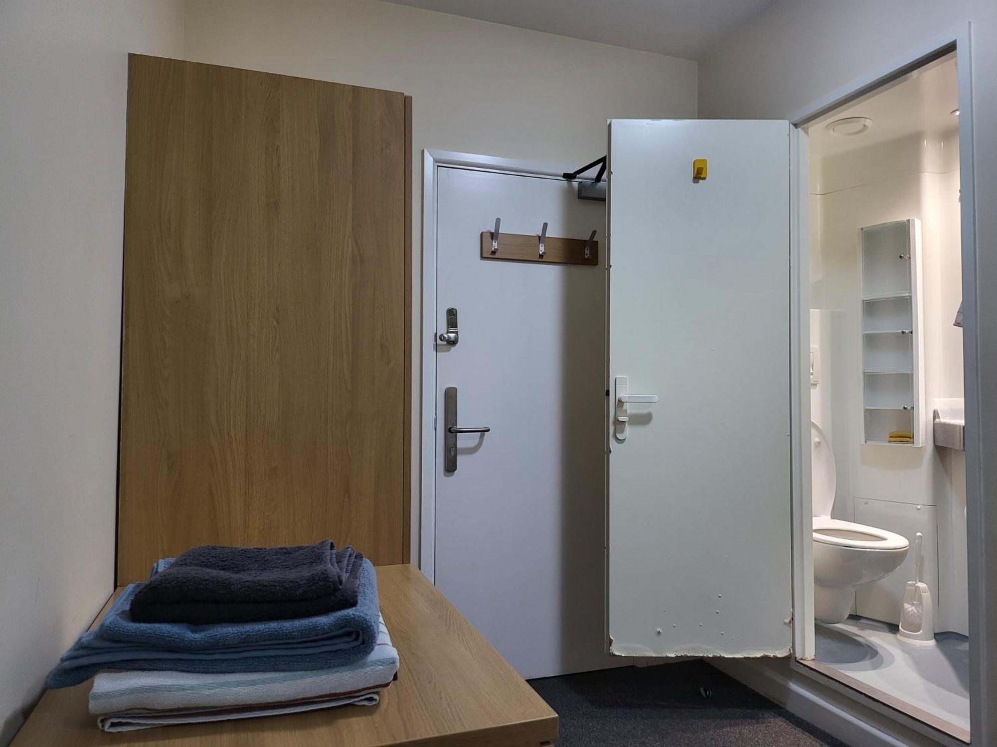 Apartment Comfort Meets Convenience